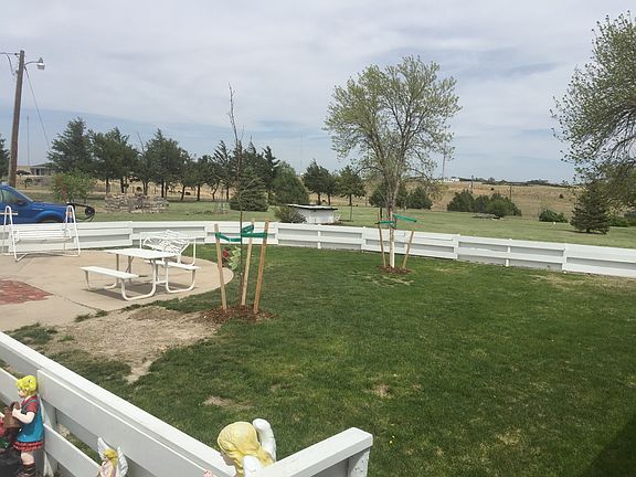 3rd image of 71594 Road 383