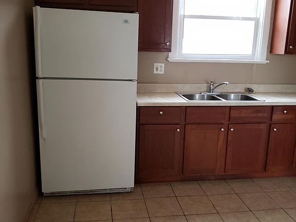 4th image of 11915 S Harvard Ave