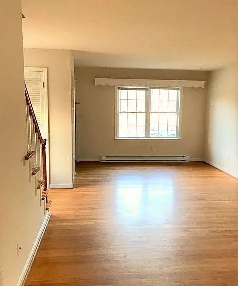 1214 William St — Photo 3