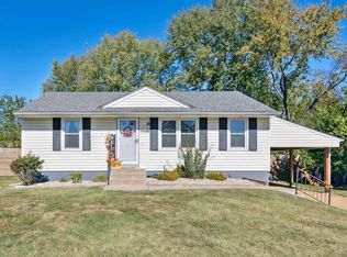 10855 Lawnbrook Dr, Saint Louis, MO 63123