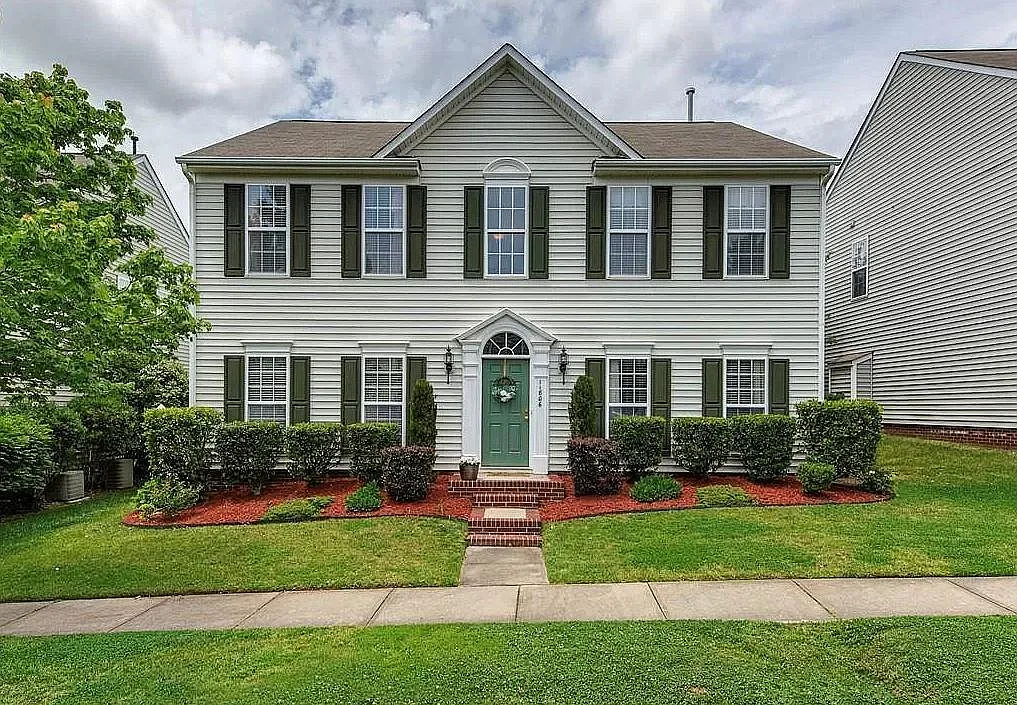 11806 Royal Castle Ct — Photo 1