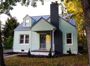 906 7th Ave, Saint Albans, WV 25177