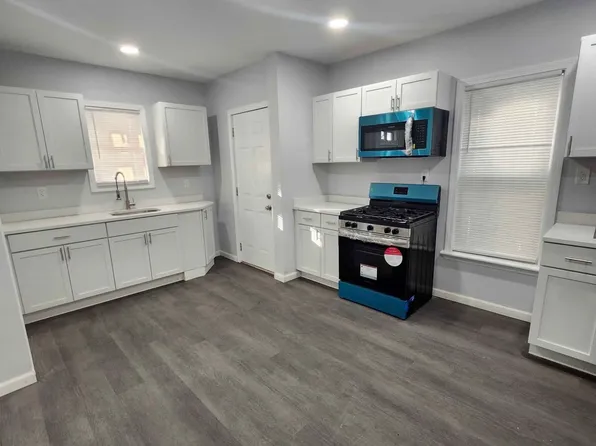 1857 Central Ave #1, Bridgeport, CT 06610