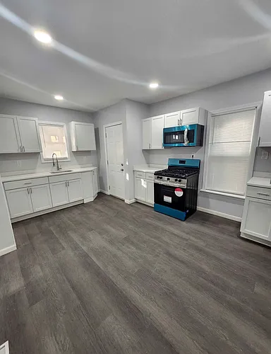 1857 Central Ave #1 Photo 1