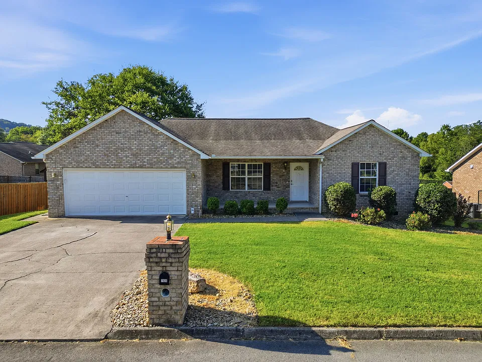 7806 Kellys Cove Ln