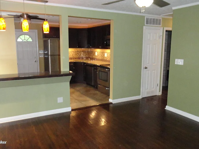 4202 Berkshire Ave — Photo 16