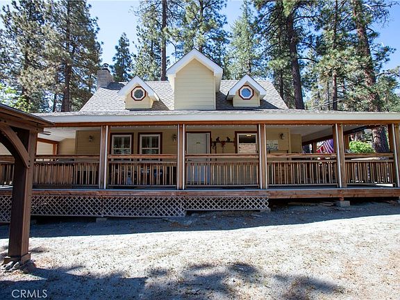 3rd image of 5881 Lone Pine Canyon Rd