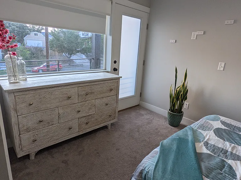 1370 Knox Ct — Photo 7