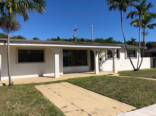 481 W 46th Pl, Hialeah, FL 33012