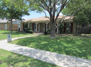 5640 Truitt St, The Colony, TX 75056