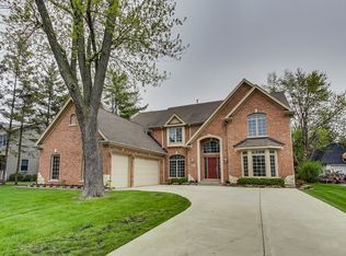 611 Revere Rd, Glenview, IL 60025