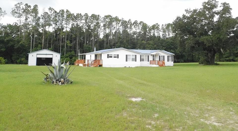 1st image of 5571 39th St