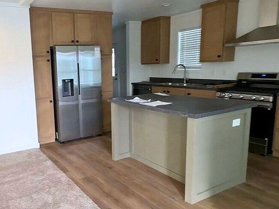 3rd image of 845 E Diagonal Rd #165