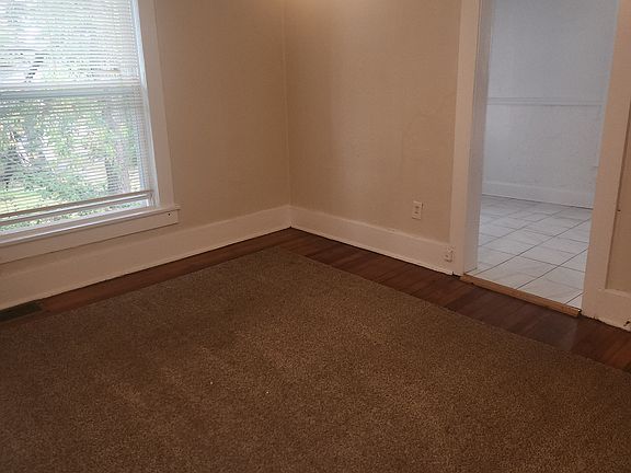 2nd image of 701 16th St NW #D