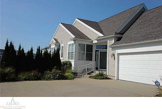 1st image of 10839 Canterbury Ln #18