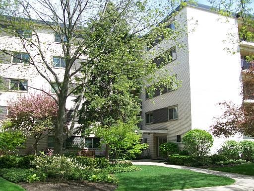1st image of 407 N Franklin Ave #5D