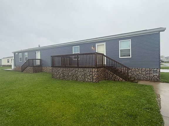 2nd image of 225 Hogan St #225