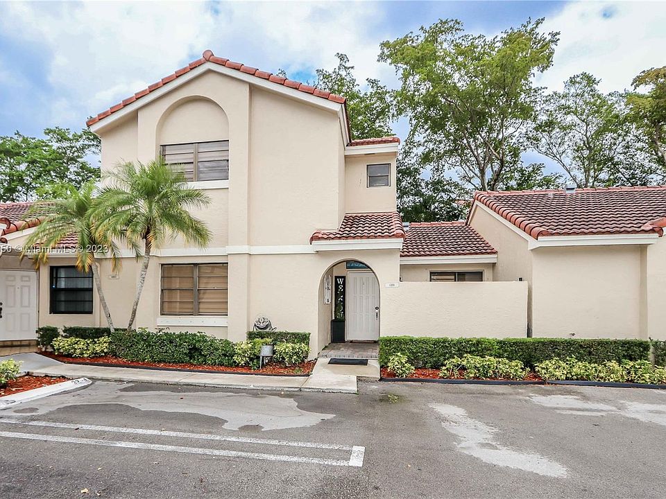 1st image of 6111 NW 171st St #6111