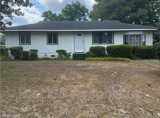 2901 Coronada Pkwy, Fayetteville, NC 28306