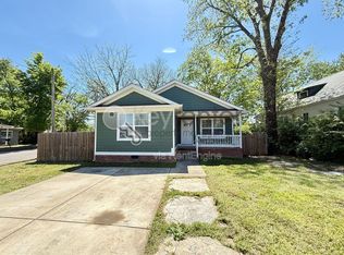 2214 E 14th St, Chattanooga, TN 37404