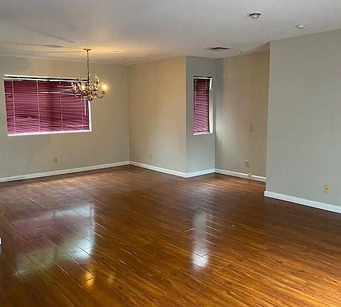 5th image of 316 E Dunbarton Pl