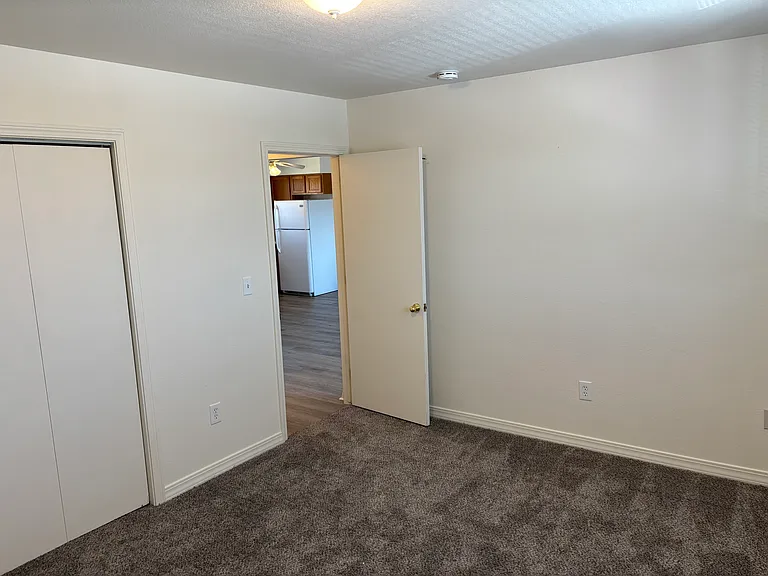 660 Jessup St — Photo 11