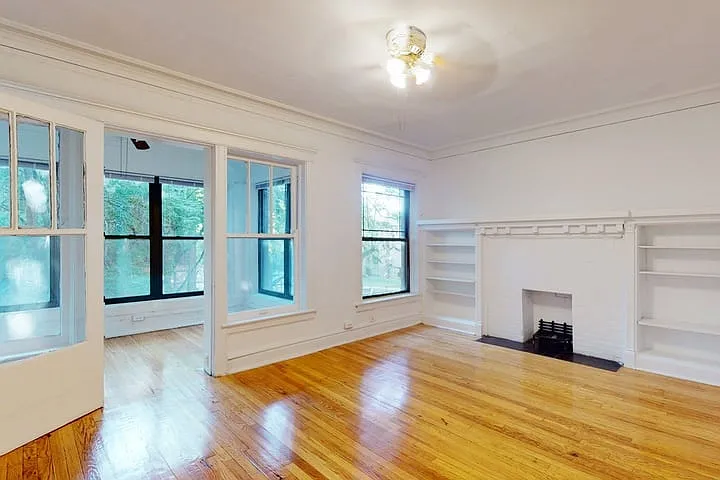 5335-5337 S. Woodlawn Avenue — Photo 25