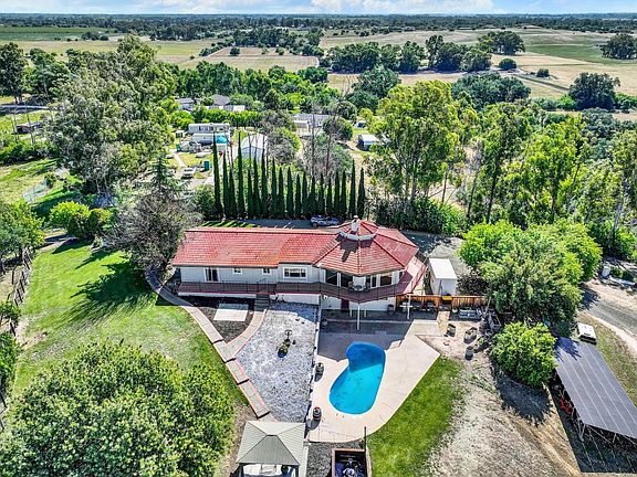 2nd image of 4354 Shady Creek Lane