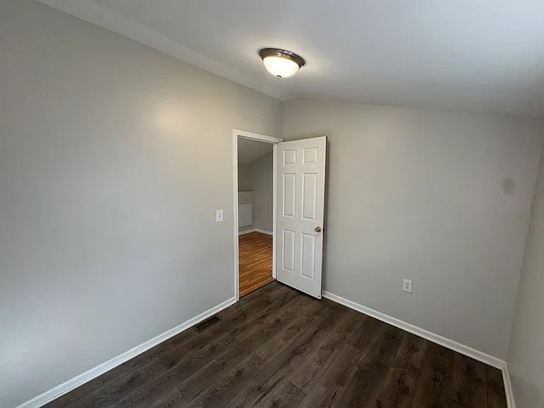 1461 W 114th Pl — Photo 7