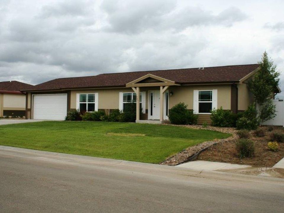 1st image of 705 Sunrise Ct