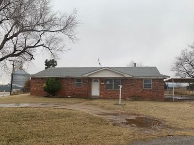 602 W 6th St, Custer City, OK, 73639