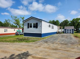18 Christopher Rd, Dexter, ME 04930