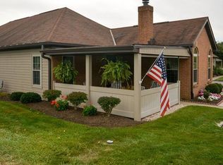 66 Ashford Dr, Cranberry Township, PA 16066