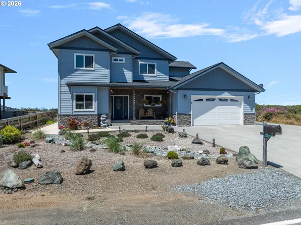 30516 Old Coast Rd, Gold Beach, OR 97444