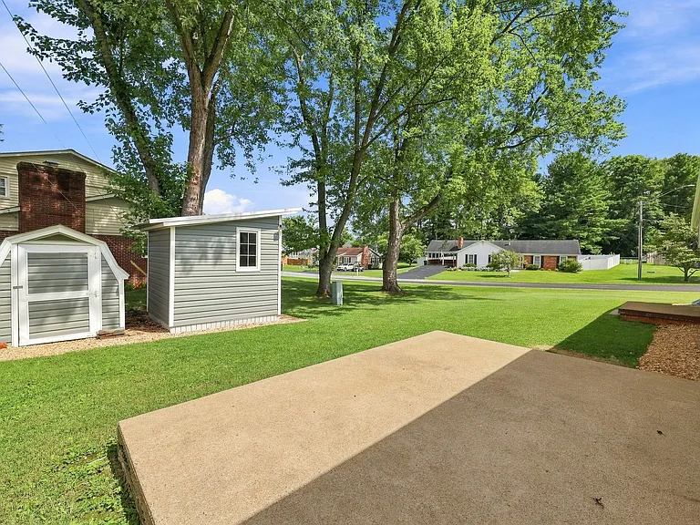 15 Eavers Cir — Photo 21