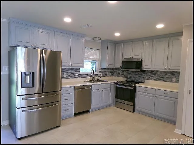 51 Meadowbrook Dr — Photo 5