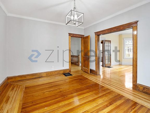 5th image of 16 Penhallow St Floor 2