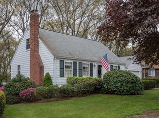 135 Cleveland Ave, Braintree, MA 02184
