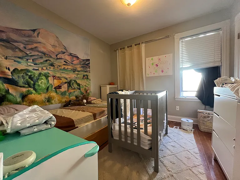 Please note: Photos taken prior to the current tenants. Furnishings will be different when showing.