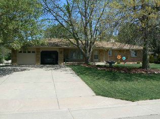 1308 1st St, Deshler, NE 68340