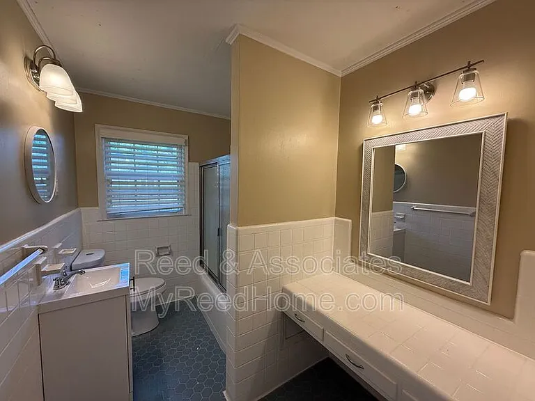 5047 Howard Pl — Photo 14