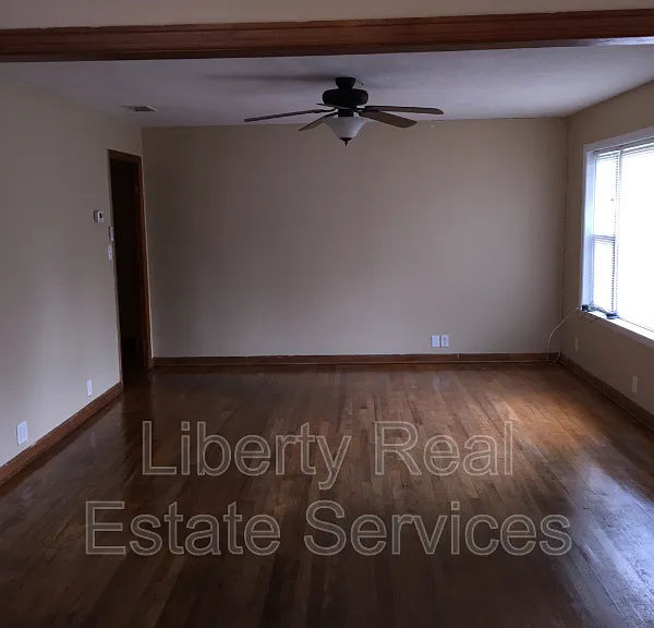 363 S McDonald St — Photo 3