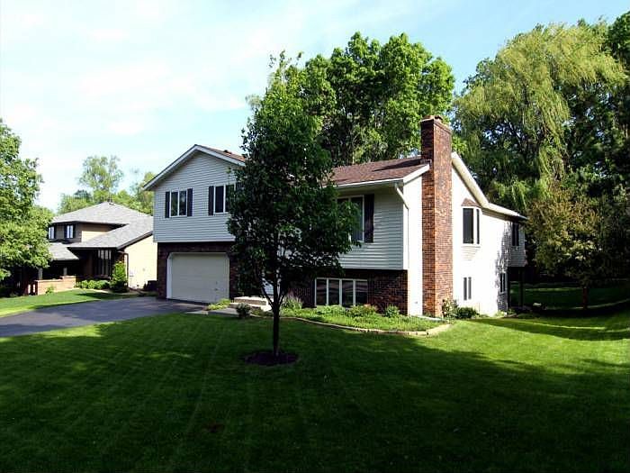 473 Marie Avenue West