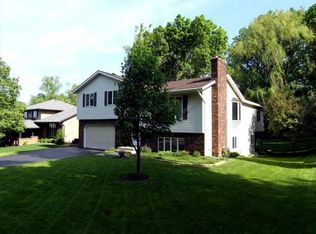 473 Marie Ave W, West St Paul, MN 55118