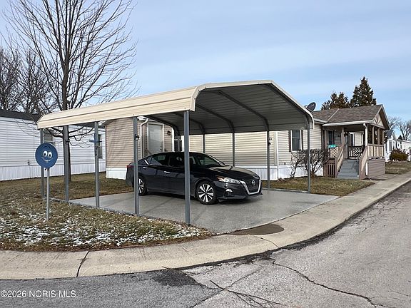 3rd image of 930 E Broadway St #43