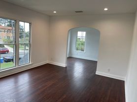 4467 Victoria Park Dr, Los Angeles, CA