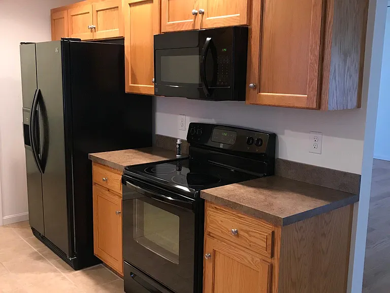 812A East St — Photo 15