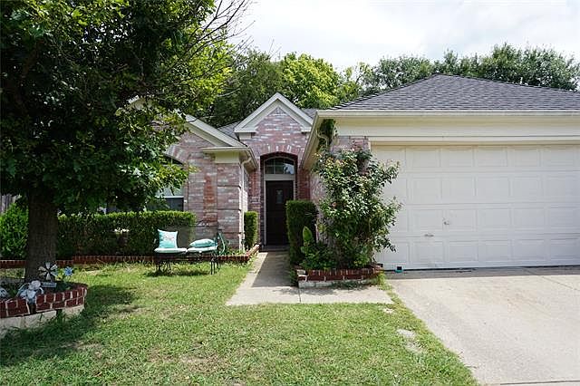 1st image of 1122 Dove Dr