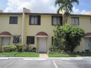 2504 N 38th Ave, Hollywood, FL 33021