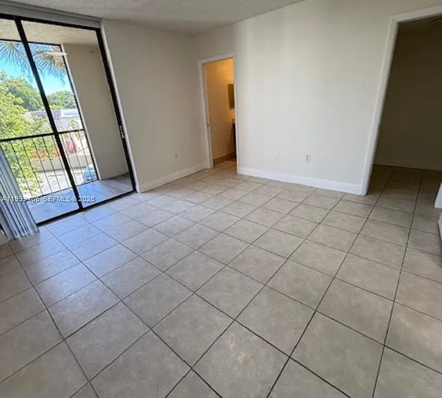 8075 SW 107th Ave #305 — Photo 26